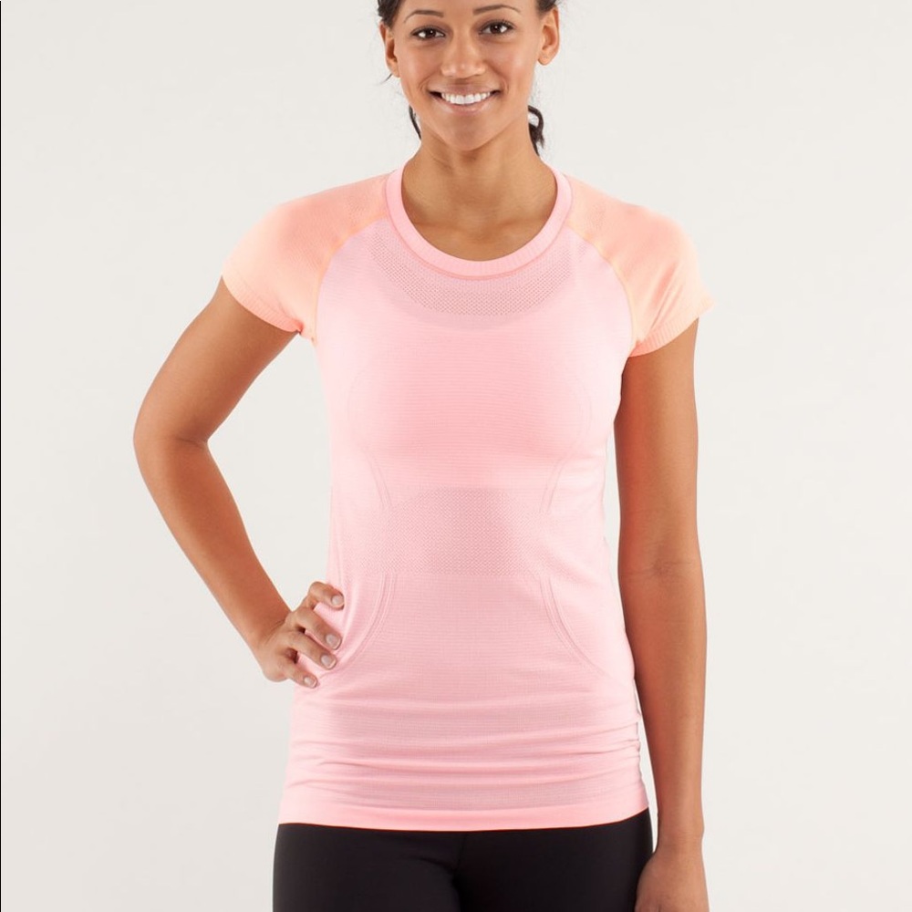 Lululemon Swiftly Tech Tee size 8